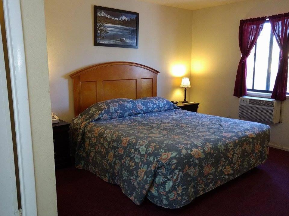 Travelers Motel Cottonwood Zewnętrze zdjęcie